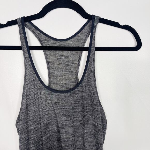 Lululemon Womens 2 Heather Gray Spacedye Racerback Scoop Neck Tank Top Workout - Picture 3 of 6
